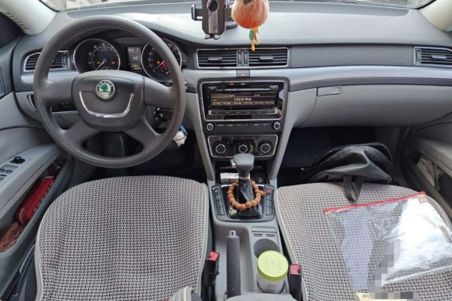 Used Skoda Superb 2009 1.8 TSI Automatic Zhiya Edition Center Console