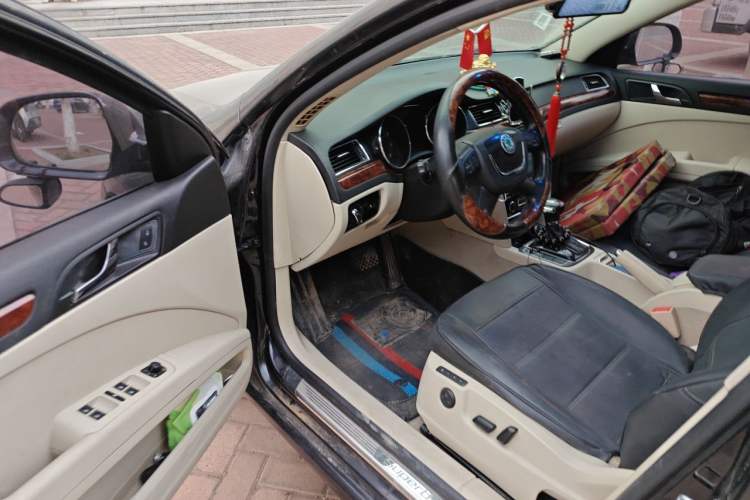 Used Skoda Superb 2009 2.0 TSI Automatic Luxury Edition Driver Seat