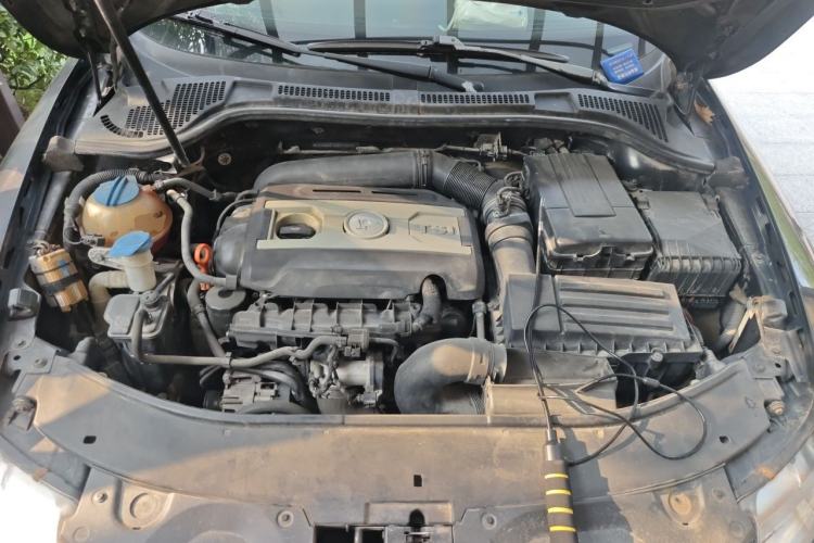 Used Skoda Superb 2009 1.8TSI Automatic Elegant Edition Engine Bay