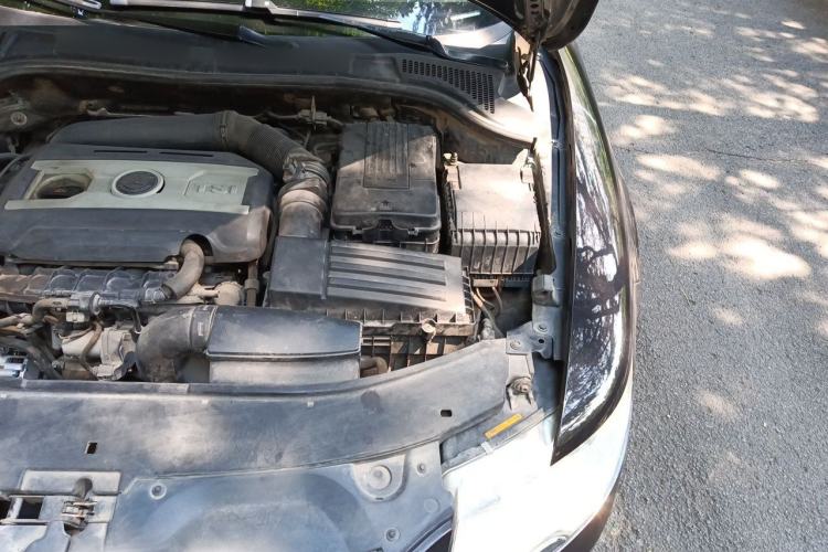 Used Skoda Superb 2009 2.0 TSI Automatic Luxury Edition Engine Bay Left