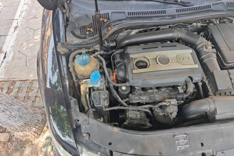 Used Skoda Superb 2009 1.8TSI Automatic Prestige Edition Engine Bay Right