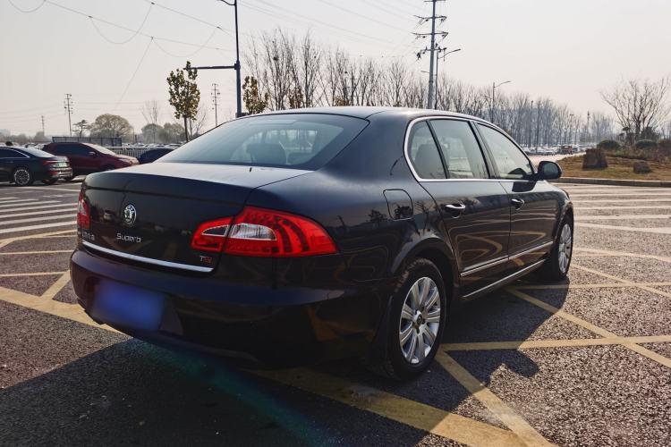 Used Skoda Superb 2009 1.8TSI Automatic Elegant Edition Exterior 5