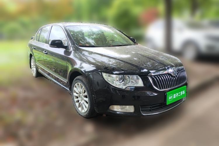Used Skoda Superb 2009 2.0 TSI Automatic Luxury Edition Front Right 45 Deg