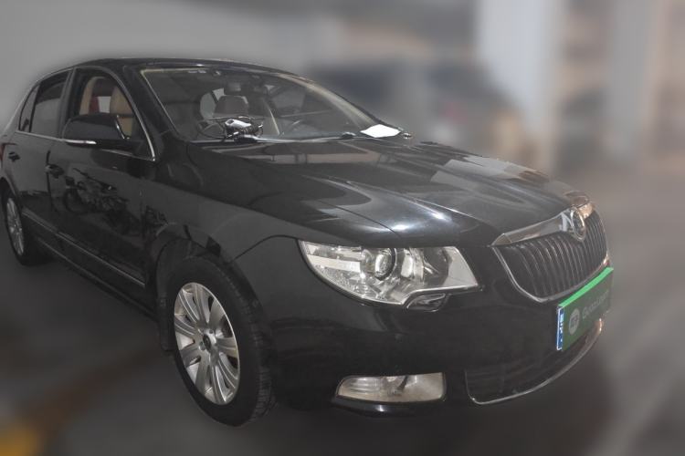 Used Skoda Superb 2009 1.8TSI Automatic Prestige Edition Front Right 45 Deg