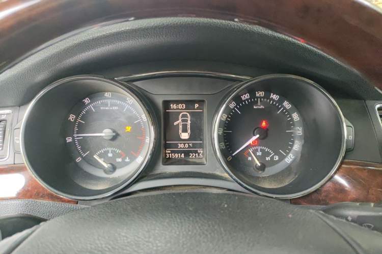 Used Skoda Superb 2009 2.0 TSI Automatic Luxury Edition Instrument Cluster
