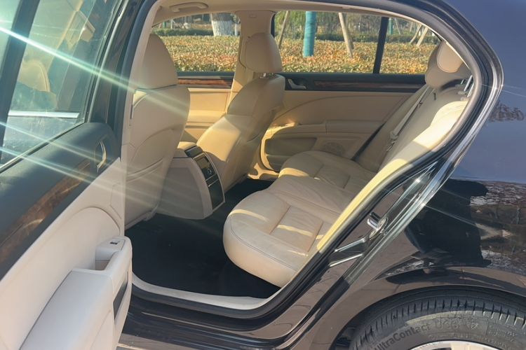 Used Skoda Superb 2009 1.8TSI Automatic Elegant Edition Interior 4