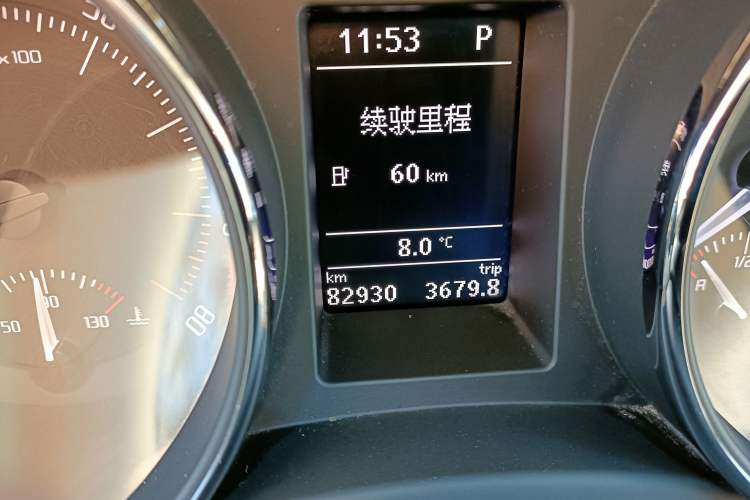 Used Skoda Superb 2009 1.8TSI Automatic Elegant Edition Odometer Close Up