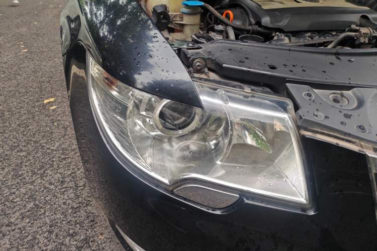 Used Skoda Superb 2009 1.8TSI Automatic Elegant Edition Right Front Headlight