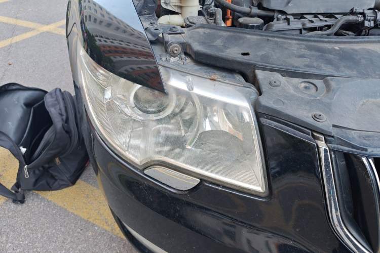 Used Skoda Superb 2009 1.8TSI Automatic Prestige Edition Right Front Headlight