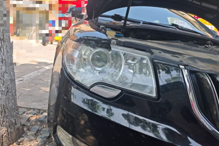Used Skoda Superb 2009 1.8TSI Automatic Prestige Edition Right Front Headlight