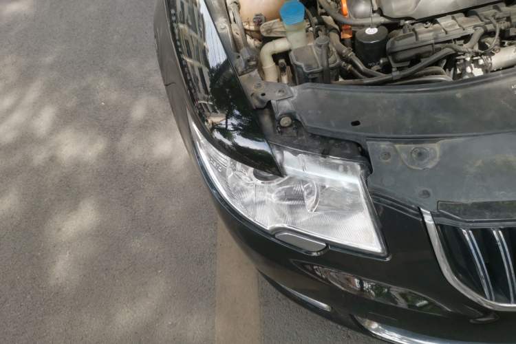 Used Skoda Superb 2009 1.8TSI Automatic Luxury Edition Right Front Headlight