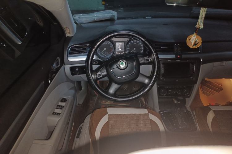 Used Skoda Superb 2009 1.8TSI Automatic Luxury Edition Steering Wheel