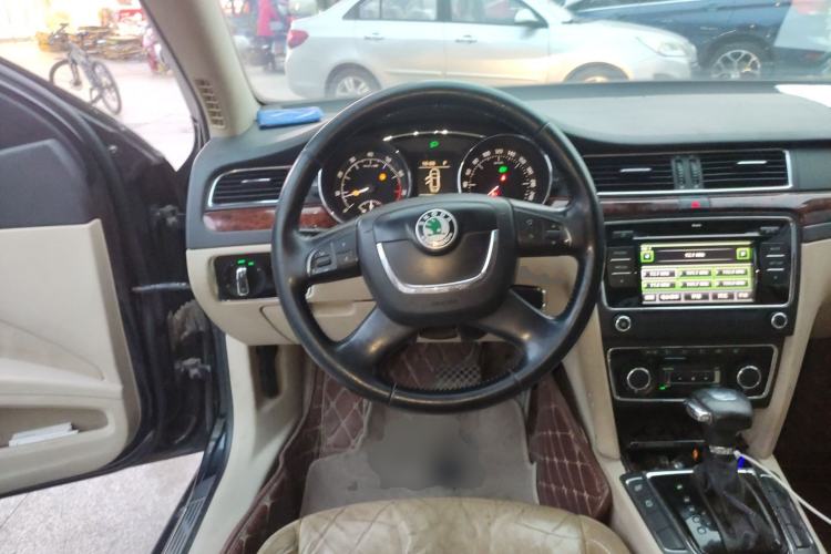 Used Skoda Superb 2009 1.8TSI Automatic Prestige Edition Steering Wheel