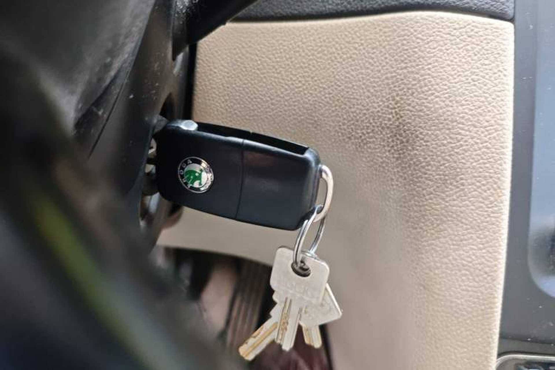 Used Skoda Superb 2009 1.8TSI Automatic Prestige Edition Vehicle Key