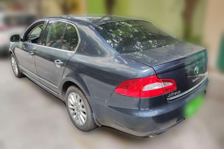 Used Skoda Superb 2009 1.8TSI Automatic Luxury Edition Rear Left 45 Deg