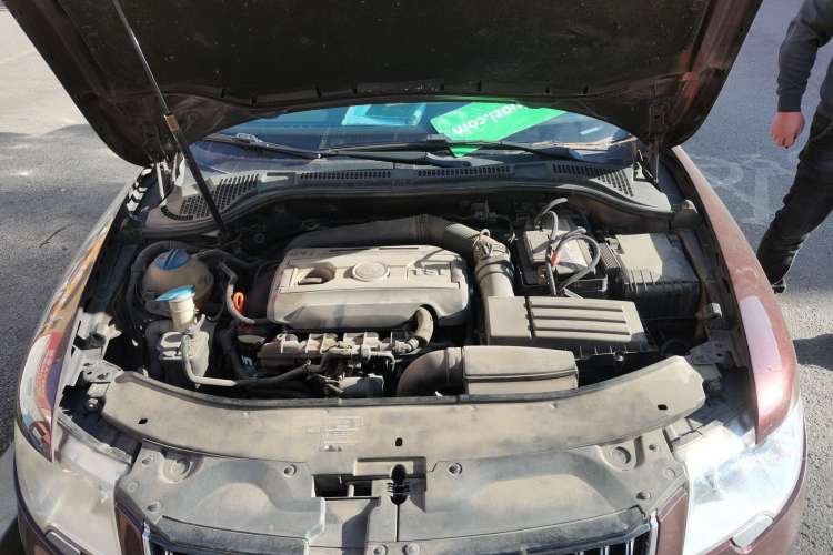 Used Skoda Superb 2009 1.8TSI Automatic Elegant Edition Engine Bay