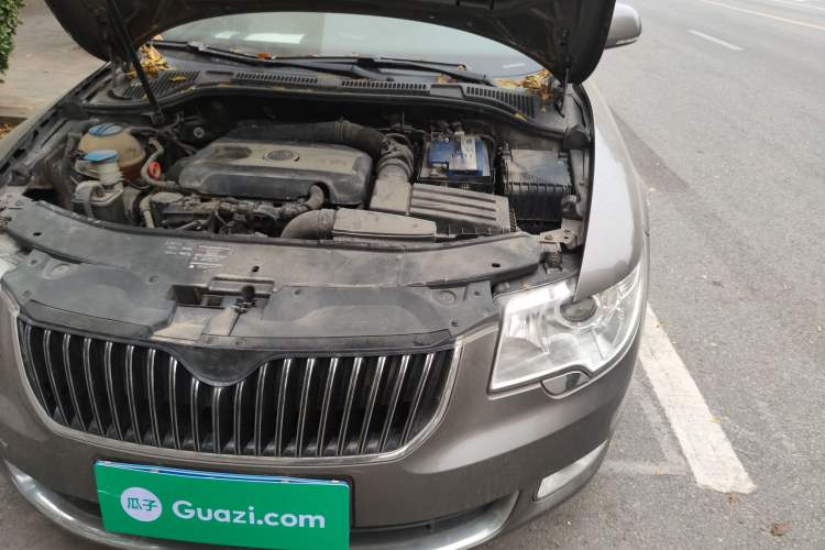 Used Skoda Superb 2009 1.8TSI Automatic Prestige Edition Engine Bay Left