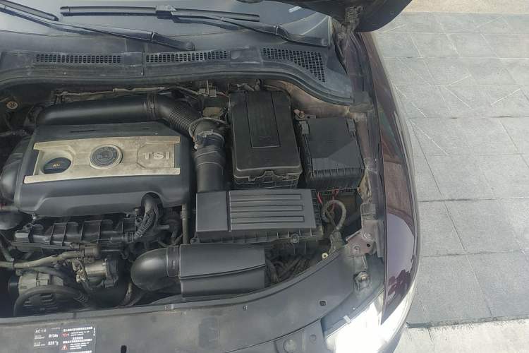 Used Skoda Superb 2009 1.8TSI Automatic Luxury Edition Engine Bay Left