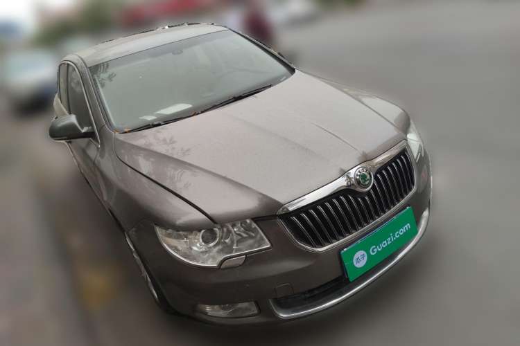 Used Skoda Superb 2009 1.8TSI Automatic Prestige Edition Front Right 45 Deg