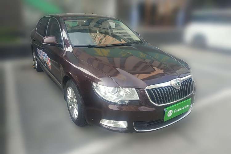 Used Skoda Superb 2009 1.8TSI Automatic Luxury Edition Front Right 45 Deg
