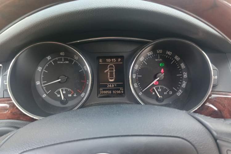 Used Skoda Superb 2009 2.0 TSI Automatic Luxury Edition Instrument Cluster