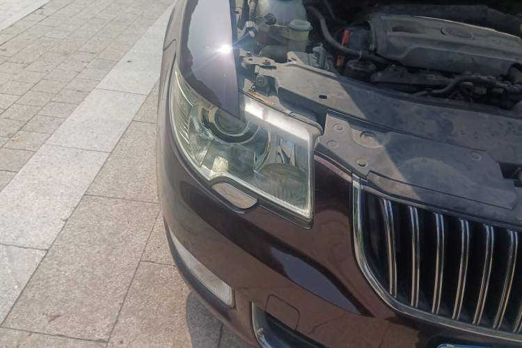 Used Skoda Superb 2009 2.0 TSI Automatic Luxury Edition Right Front Headlight