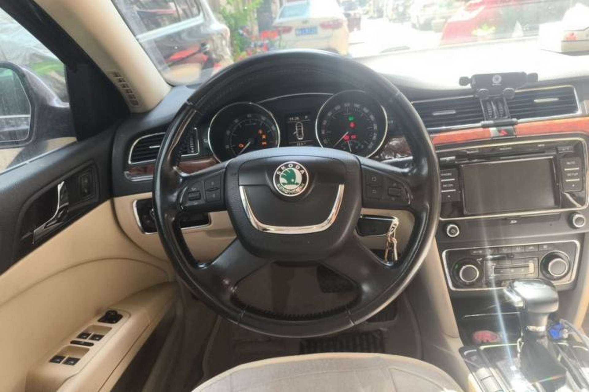 Used Skoda Superb 2009 1.8TSI Automatic Prestige Edition Steering Wheel