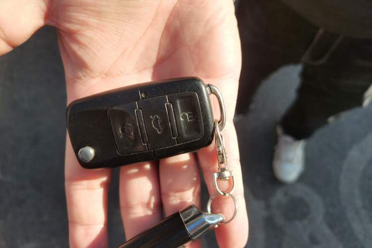 Used Skoda Superb 2009 1.8TSI Automatic Elegant Edition Vehicle Key