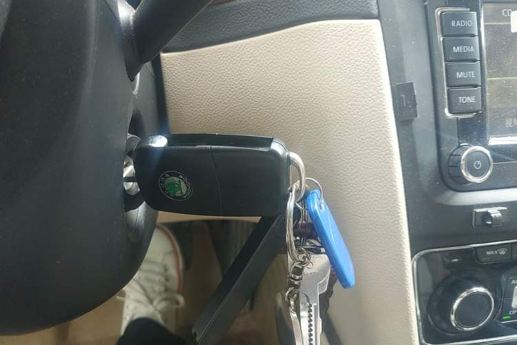 Used Skoda Superb 2009 1.8TSI Automatic Luxury Edition Vehicle Key