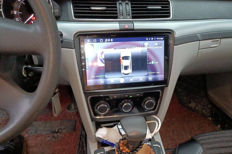 Used Skoda Superb 2009 1.8 TSI Automatic Zhiya Edition Audio And AC Panel