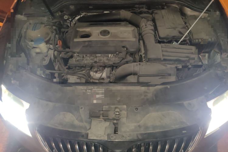 Used Skoda Superb 2009 2.0 TSI Automatic Prestige Edition Engine Bay