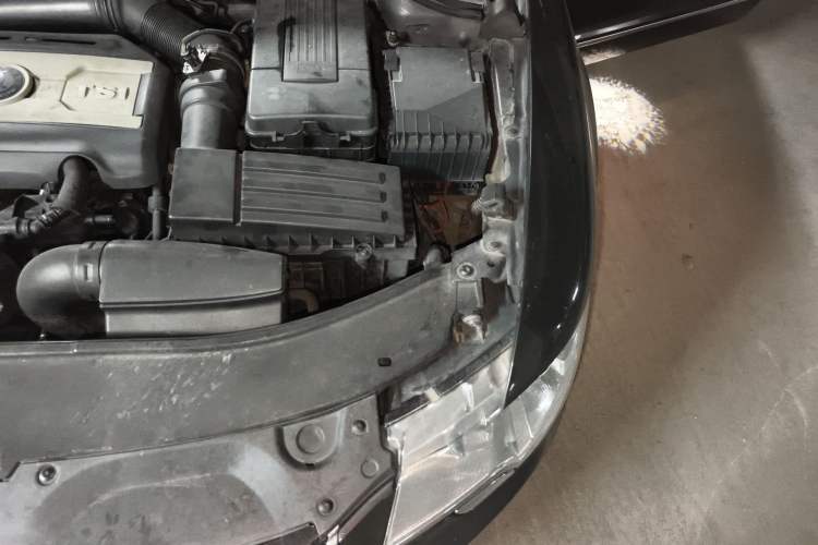 Used Skoda Superb 2009 1.8TSI Automatic Prestige Edition Engine Bay Left