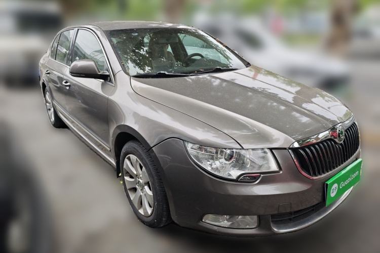 Used Skoda Superb 2009 1.8 TSI Automatic Zhiya Edition Front Right 45 Deg