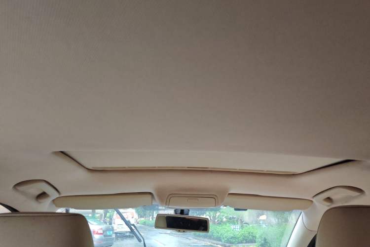 Used Skoda Superb 2009 1.8TSI Automatic Prestige Edition Headliner