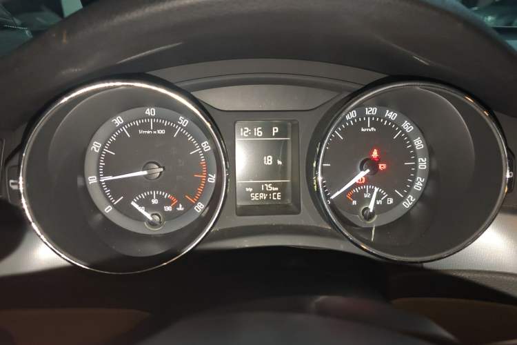 Used Skoda Superb 2009 1.8 TSI Automatic Zhiya Edition Instrument Cluster