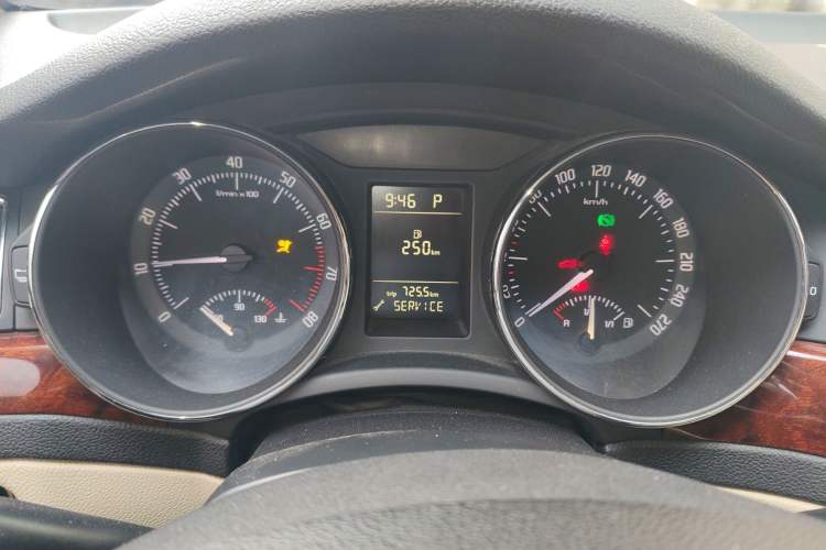 Used Skoda Superb 2009 1.8TSI Automatic Elegant Edition Instrument Cluster