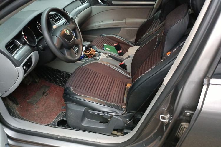 Used Skoda Superb 2009 1.8 TSI Automatic Zhiya Edition Left Front Seat