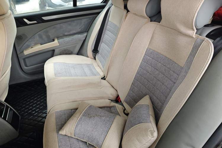 Used Skoda Superb 2009 1.8 TSI Automatic Zhiya Edition Left Rear Seat