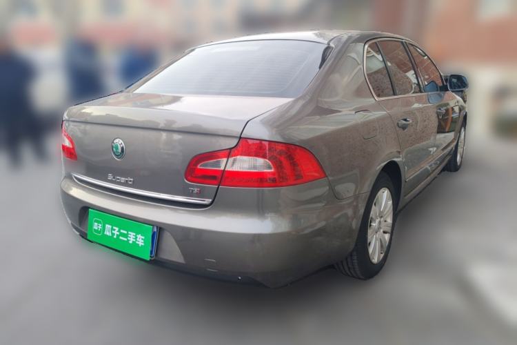 Used Skoda Superb 2009 1.8TSI Automatic Elegant Edition Rear Right 45 Deg