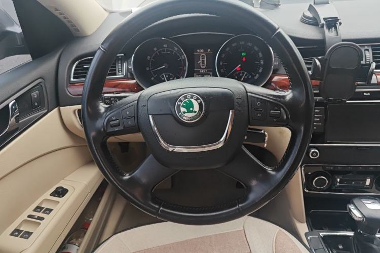 Used Skoda Superb 2009 1.8TSI Automatic Elegant Edition Steering Wheel