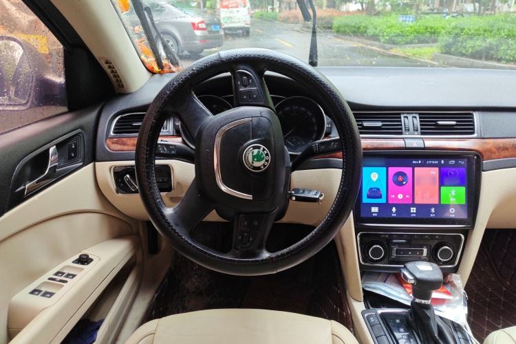 Used Skoda Superb 2009 1.8TSI Automatic Prestige Edition Steering Wheel