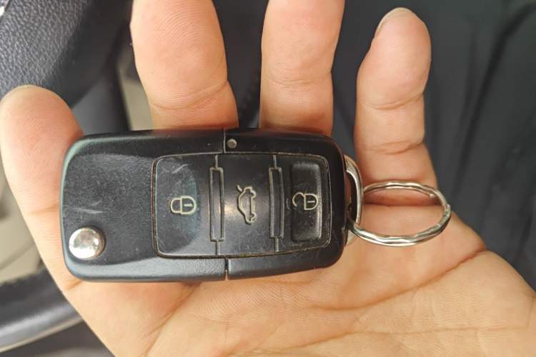 Used Skoda Superb 2009 1.8TSI Automatic Elegant Edition Vehicle Key