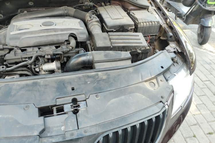 Used Skoda Superb 2009 1.8TSI Automatic Prestige Edition Engine Bay Left