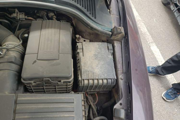 Used Skoda Superb 2009 1.8TSI Automatic Elegant Edition Engine Bay Left
