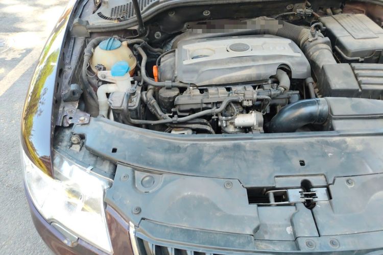 Used Skoda Superb 2009 1.8TSI Automatic Prestige Edition Engine Bay Right