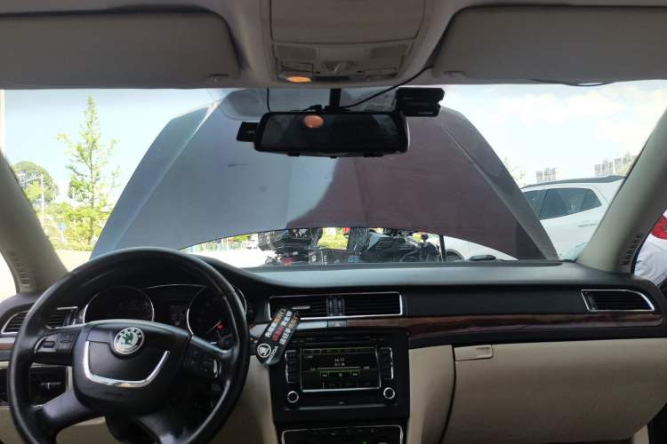 Used Skoda Superb 2009 2.0 TSI Automatic Elegant Edition Headliner