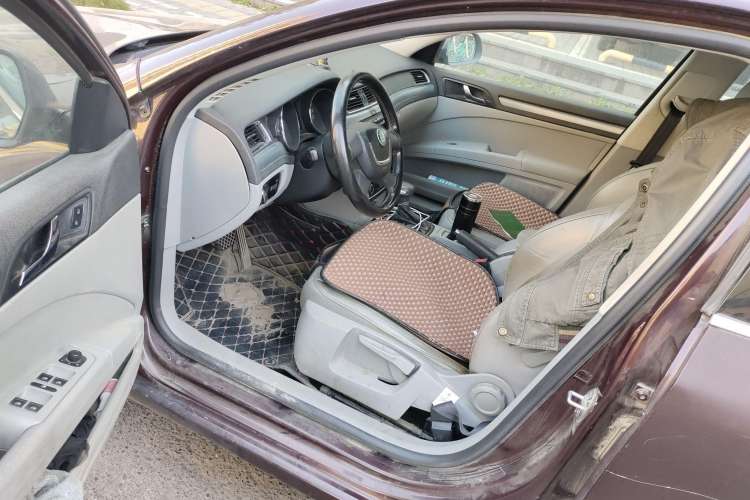 Used Skoda Superb 2009 1.8TSI Automatic Elegant Edition Driver Seat