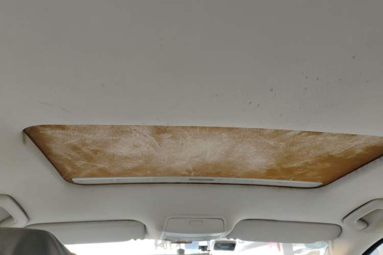 Used Skoda Superb 2009 1.8TSI Automatic Elegant Edition Headliner