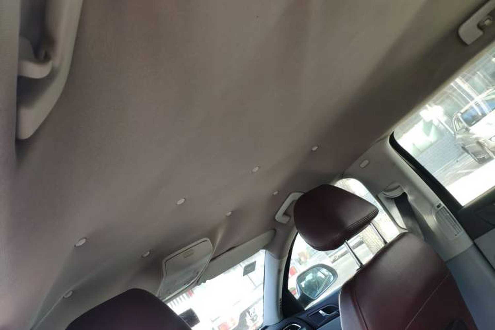 Used Skoda Superb 2009 1.8 TSI Automatic Zhiya Edition Headliner