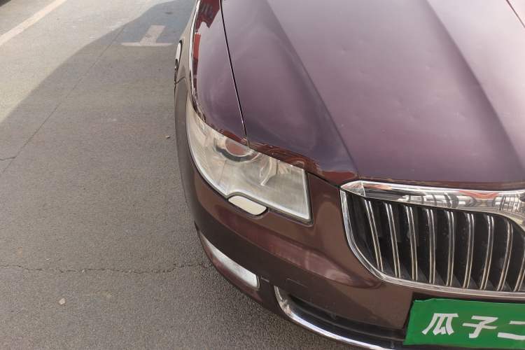 Used Skoda Superb 2009 1.8TSI Automatic Luxury Edition Right Front Headlight